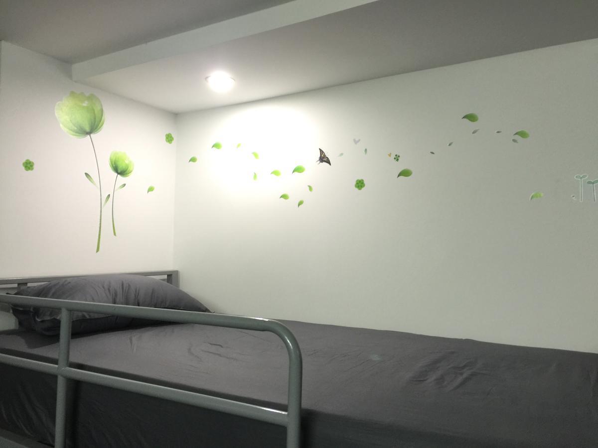 Sky Center Hostel Ho Chi Minh-stad Buitenkant foto